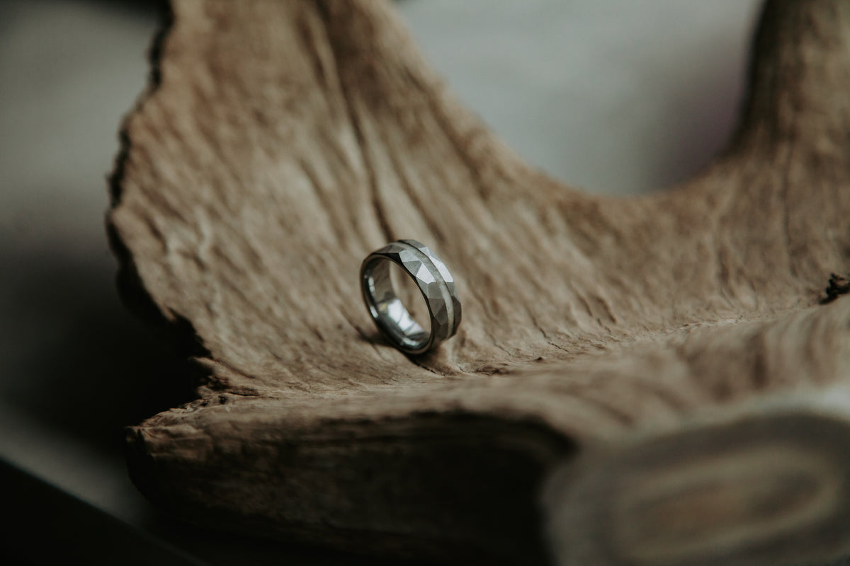 Hammered Tungsten - Offset